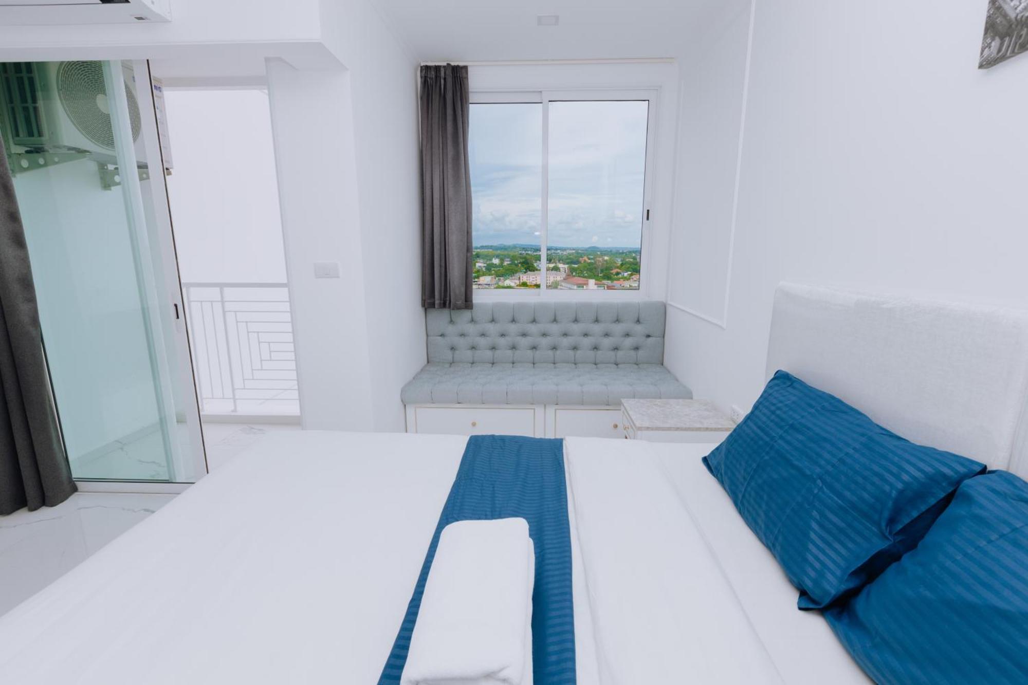 The Empire Tower K Apartment Jomtien Beach Exterior photo