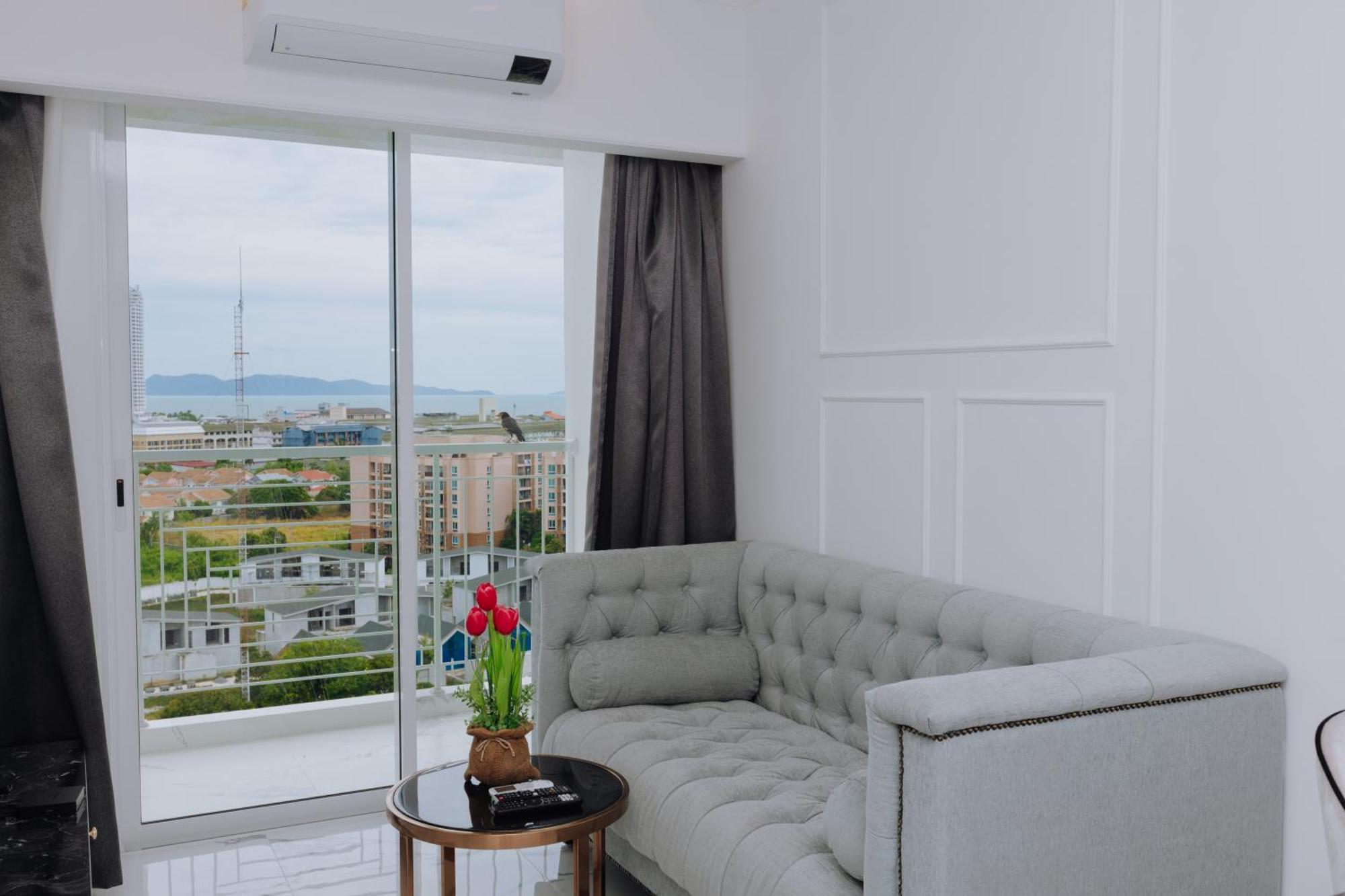 The Empire Tower K Apartment Jomtien Beach Exterior photo