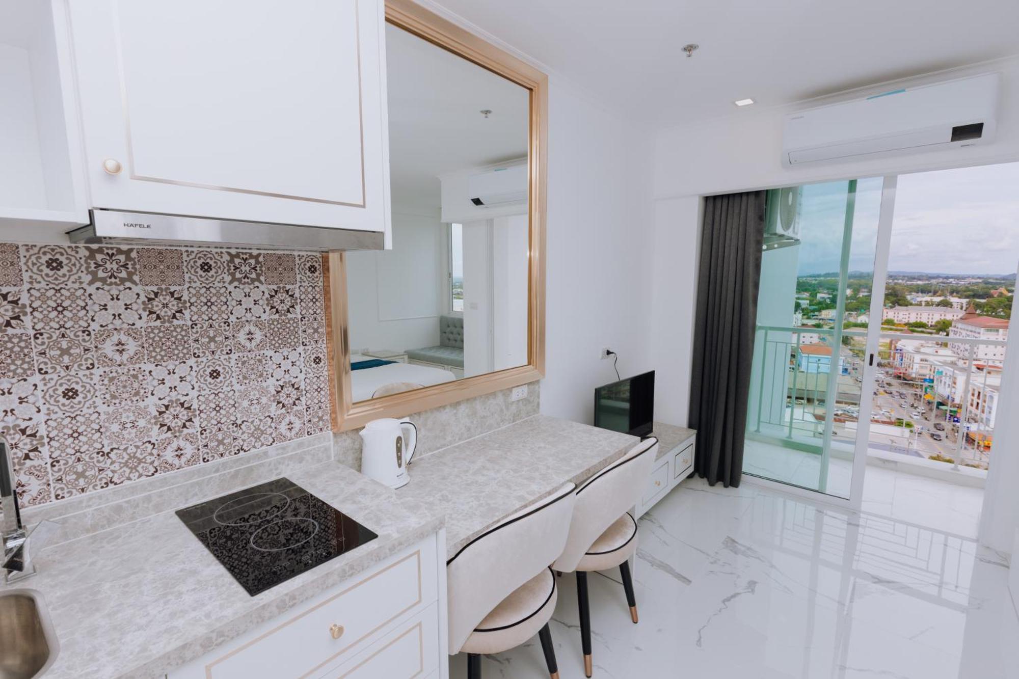 The Empire Tower K Apartment Jomtien Beach Exterior photo